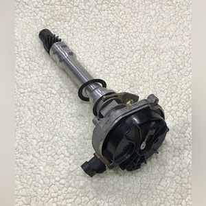 WAI Global Ignition Distributor Chevrolet Silverado 1500 for 1999 - 2006 
Chevy